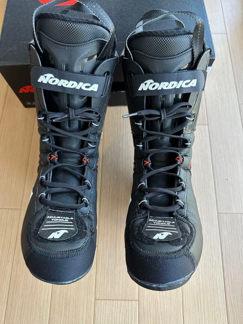 スキーブーツ　ノルディカ　ドーベルマン　5RD―S 24.5cm