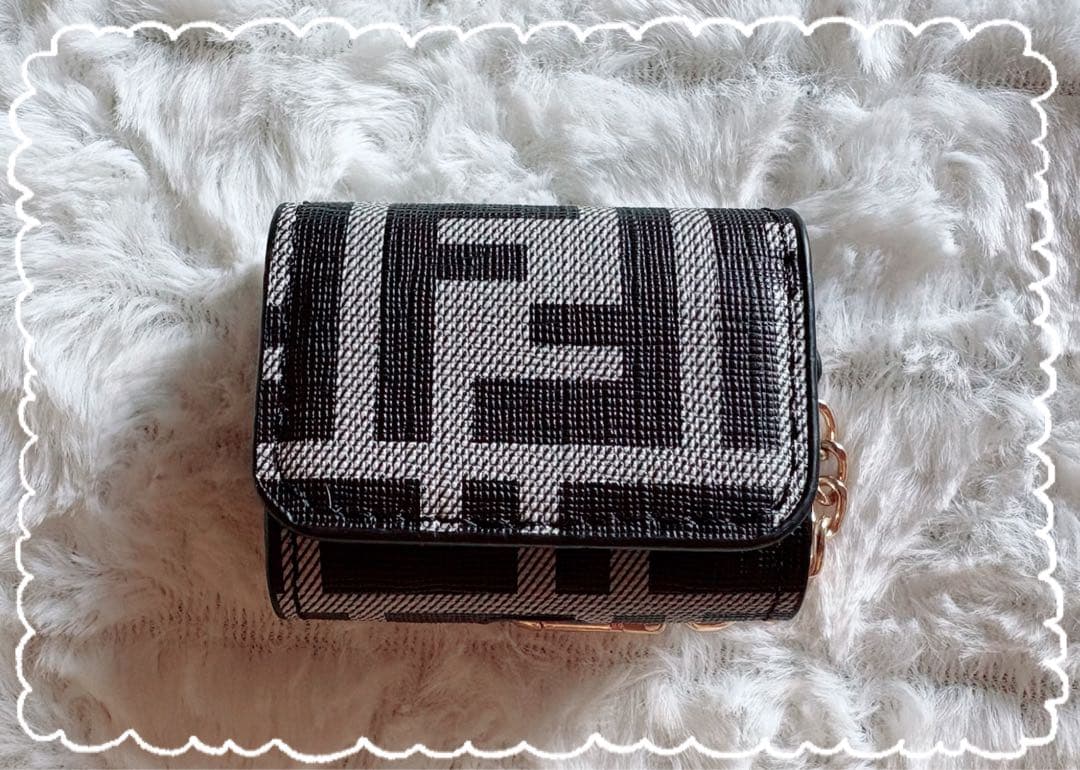 FENDI フェンディ ★ ズッカ AirPods Proケース