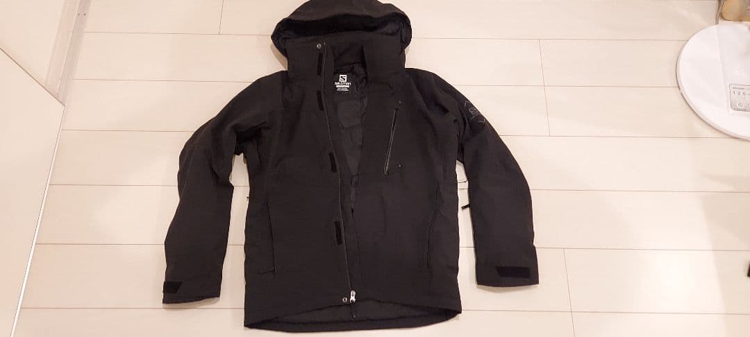 SALOMON　スキーウェア　スノボウェア　S　上下セット　SPEED SSM