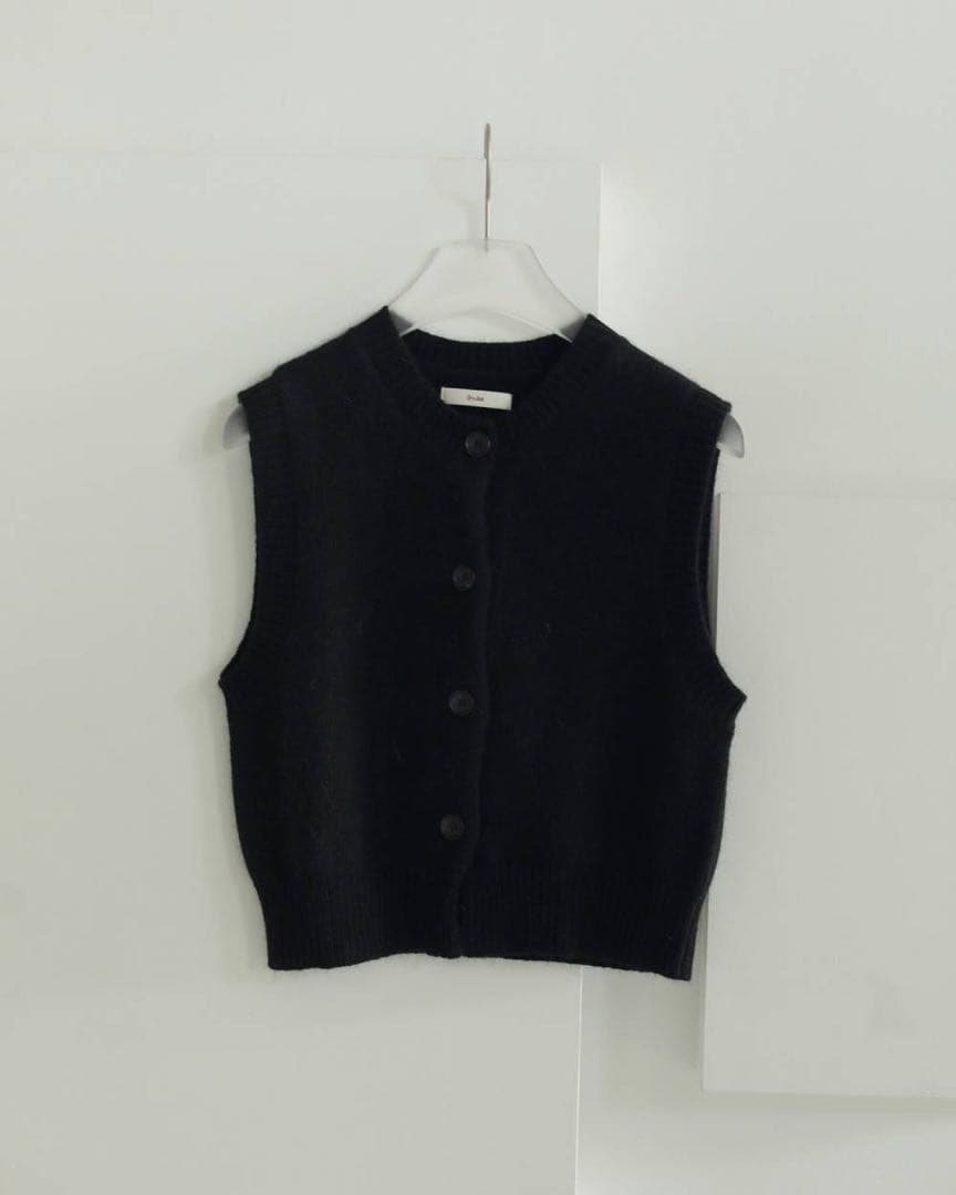 bocho　　ànuke アンヌークCrewneck BottonVest
