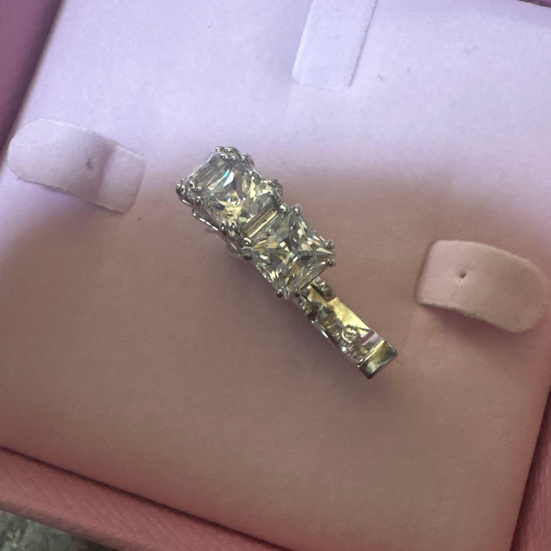 Swarovski スワロフスキー Millenia 、片耳イヤーカフ