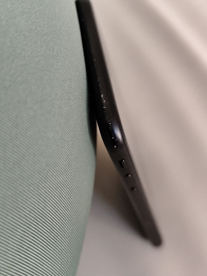 Apple iPhone SE2 ブラック 本体