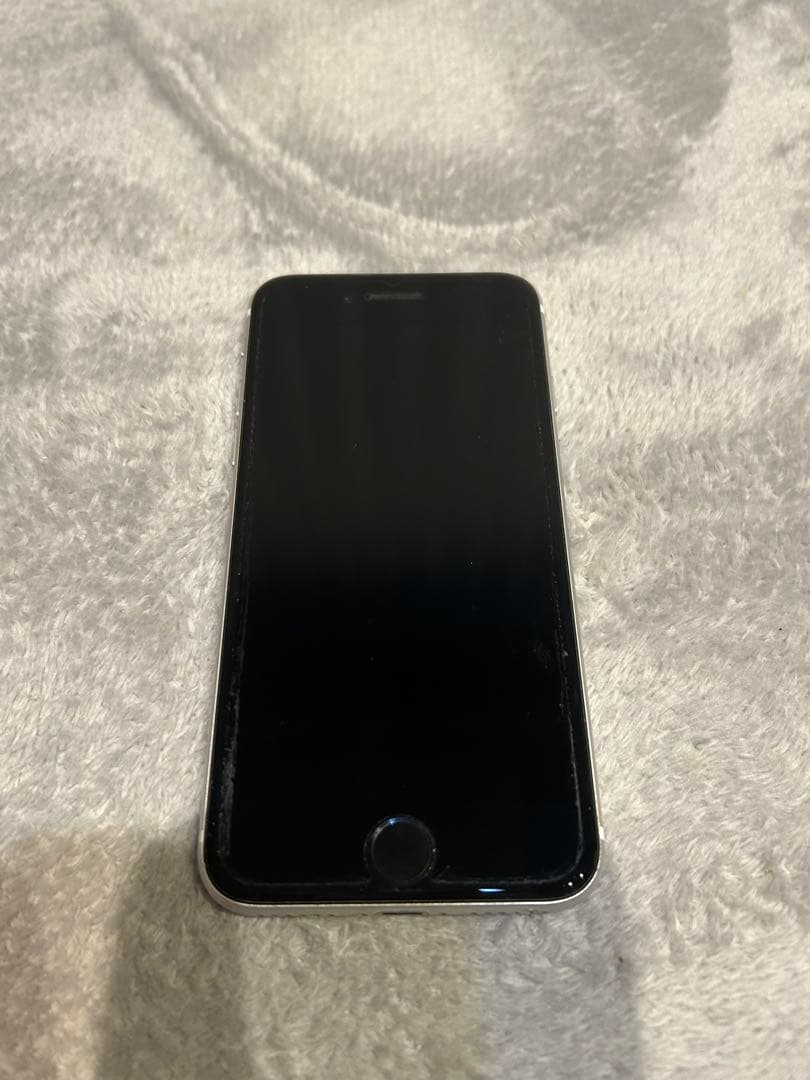 Apple iPhone SE（第2世代） 128GB ホワイト