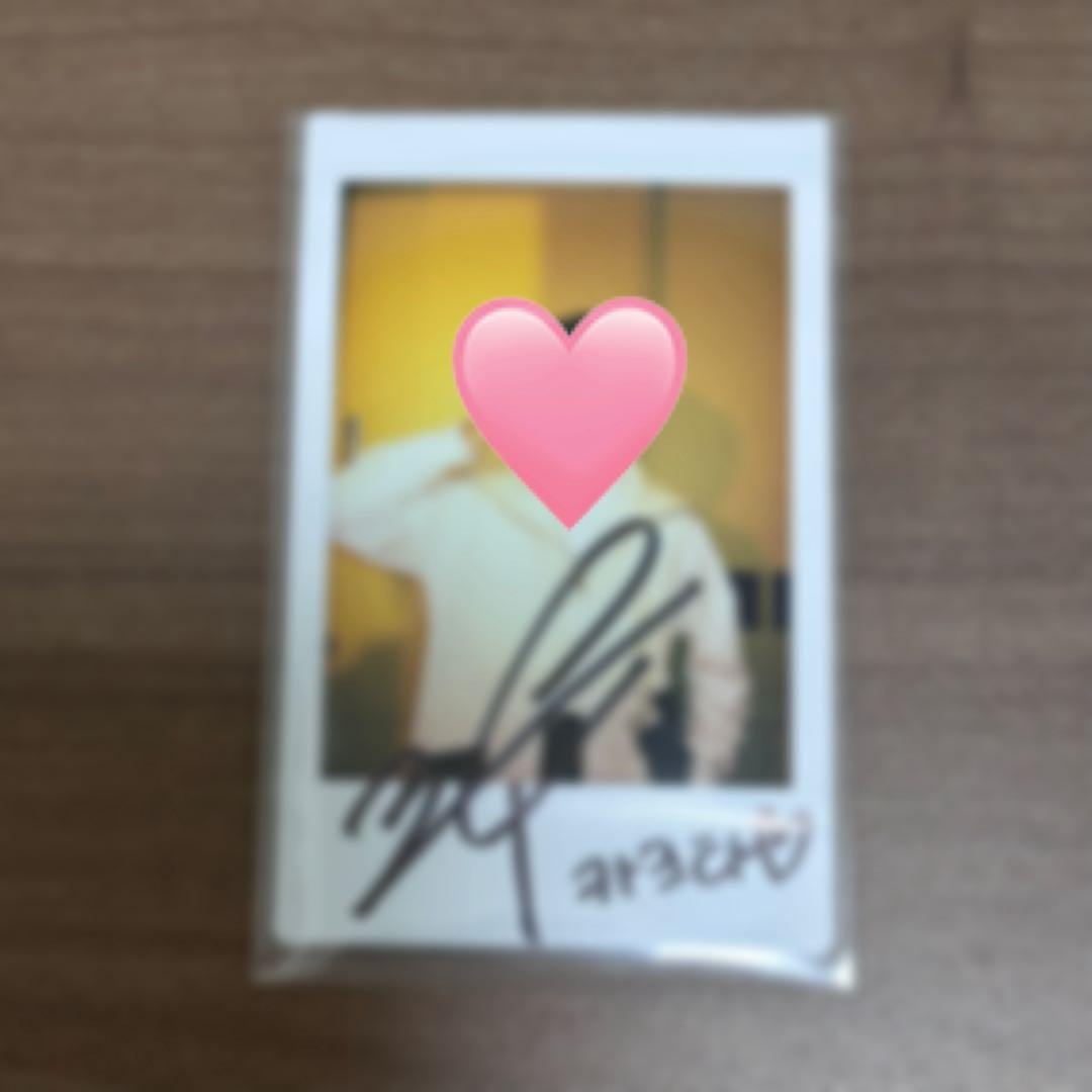 n.ssing エンサイン カズタ サイン入りチェキ ポラロイド