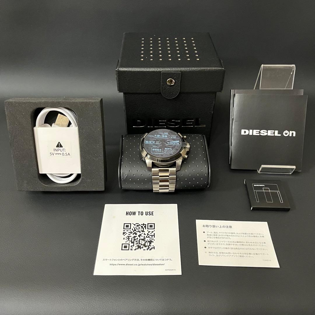 【トップガン/極美品/iPhone対応可】DIESEL DZT2004