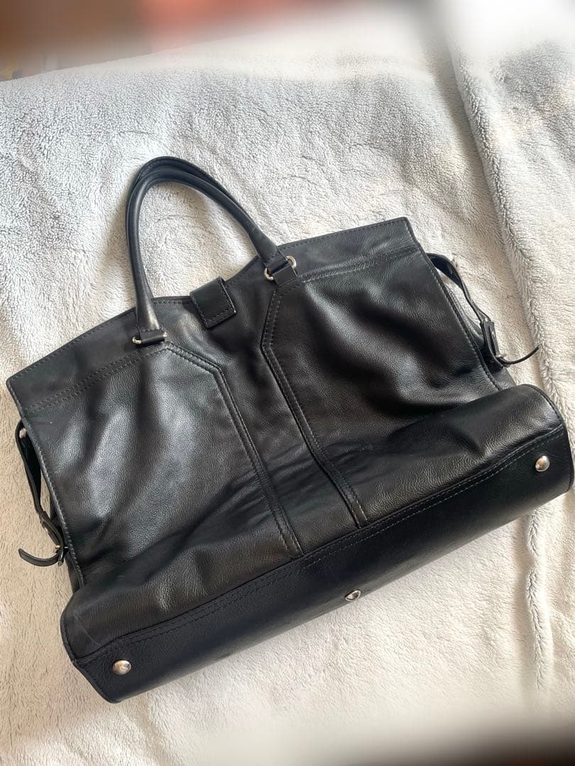 Yves Saint Laurent 黒 レザー ボストンバッグ