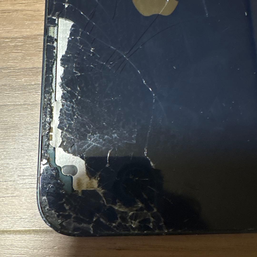 iPhone13 128GB ミッドナイト ブラック SIMフリー 背面傷あり