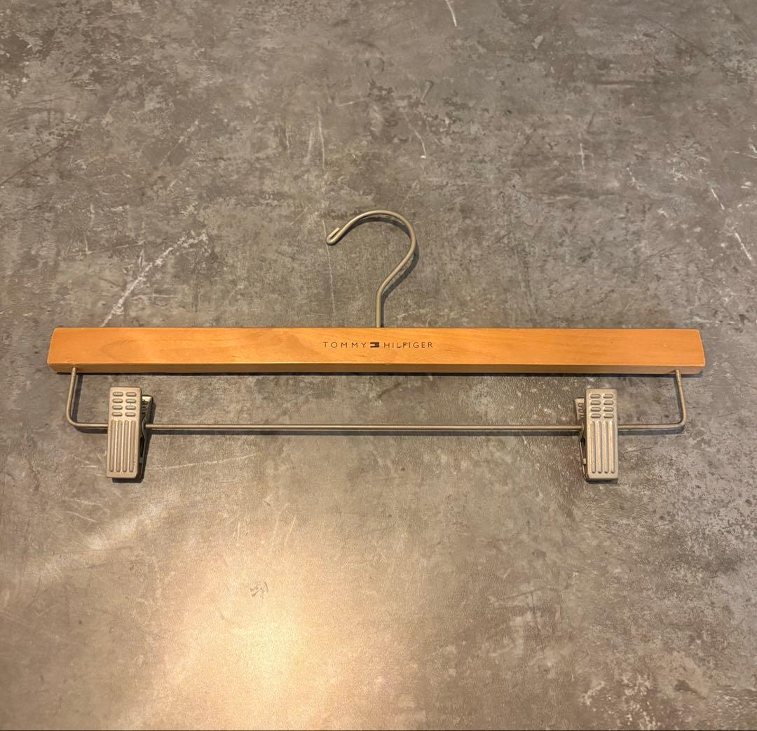 【売り切り】高級 トミーフィルガー ウッドハンガー 24+2 本 SET