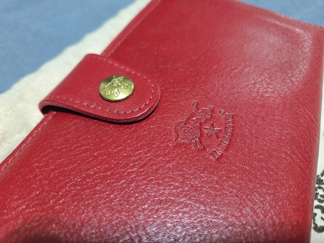 pom.pom❇️IL BISONTE 赤 レザー 長財布