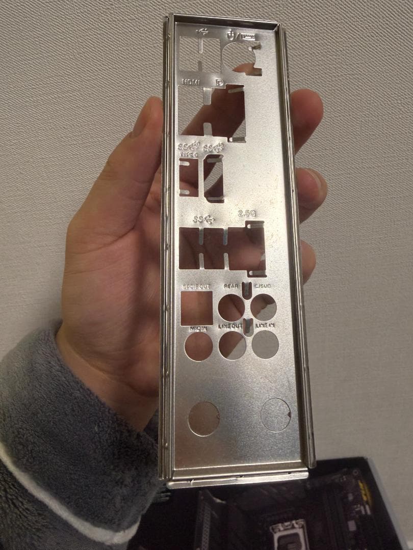 マザーボード Intel i5-12600KF + ASUS PRIME Z690-P D4