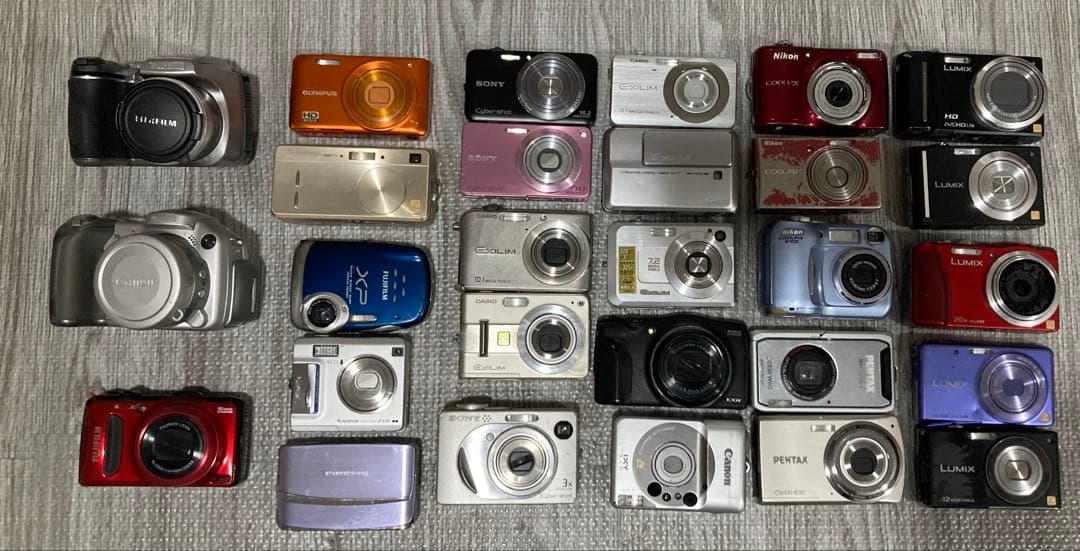 デジカメ28台まとめ売り　※動作未確認