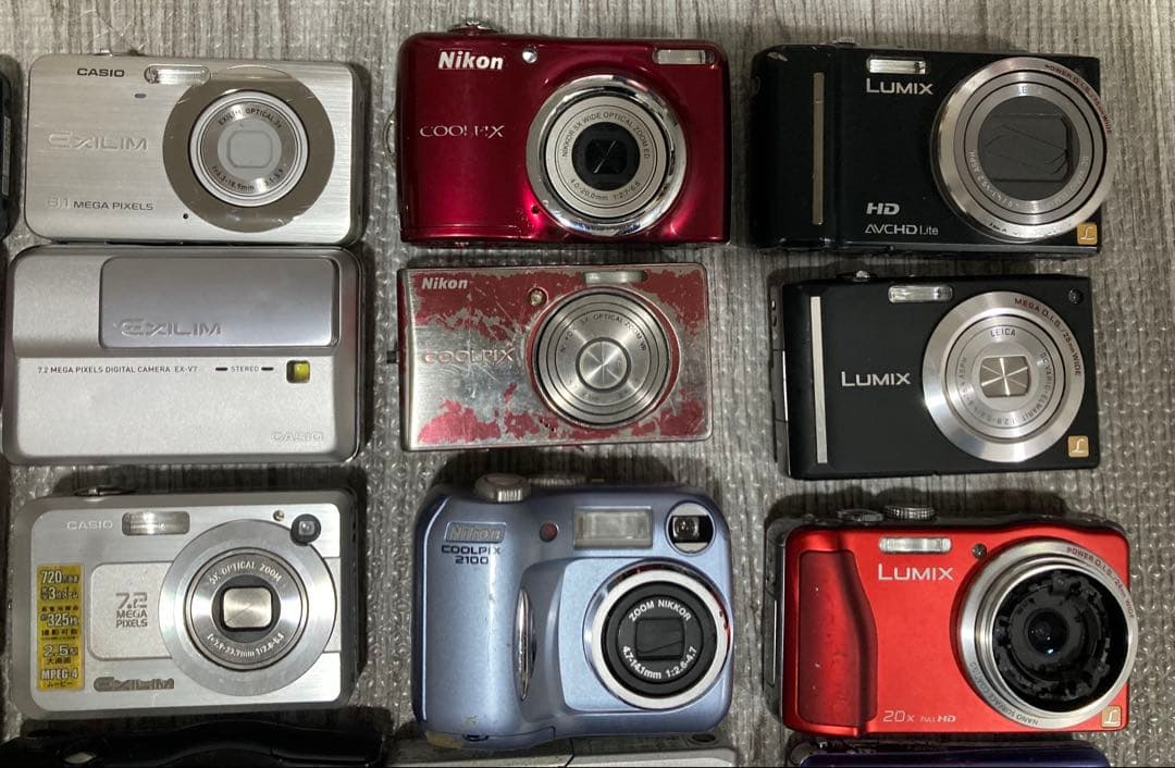 デジカメ28台まとめ売り　※動作未確認