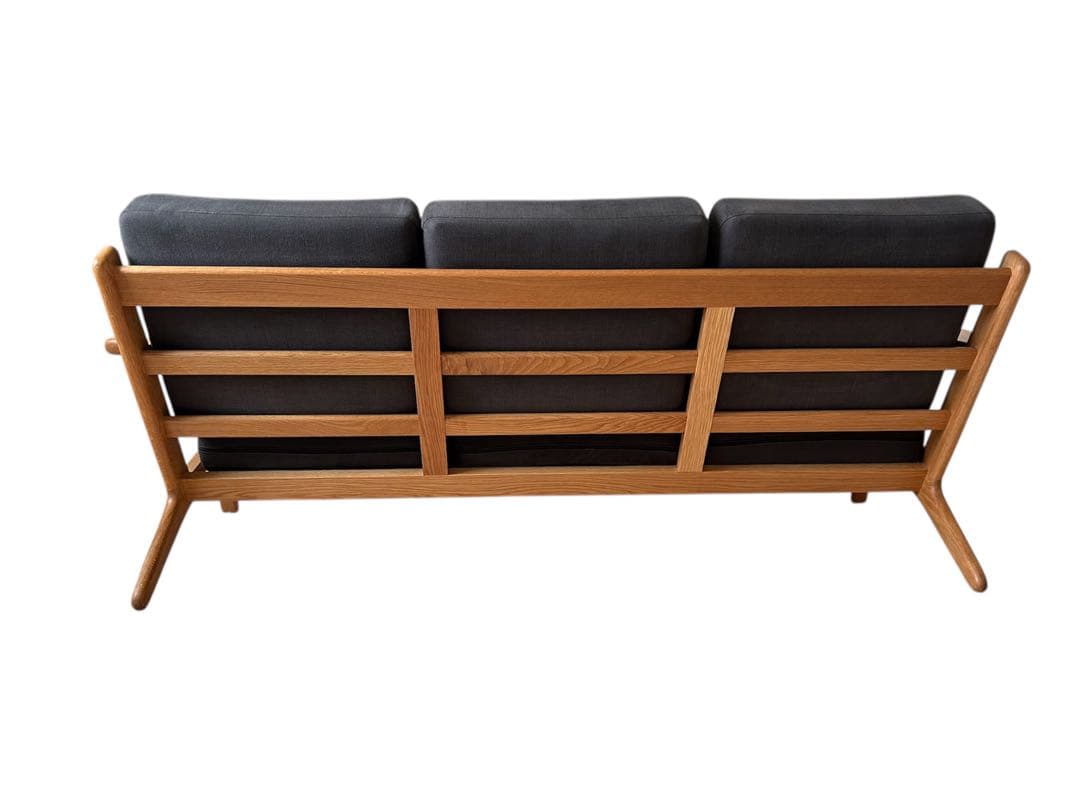 ハンス・J・ウェグナー GE290 3P GETAMAsofaソファリプロダクト