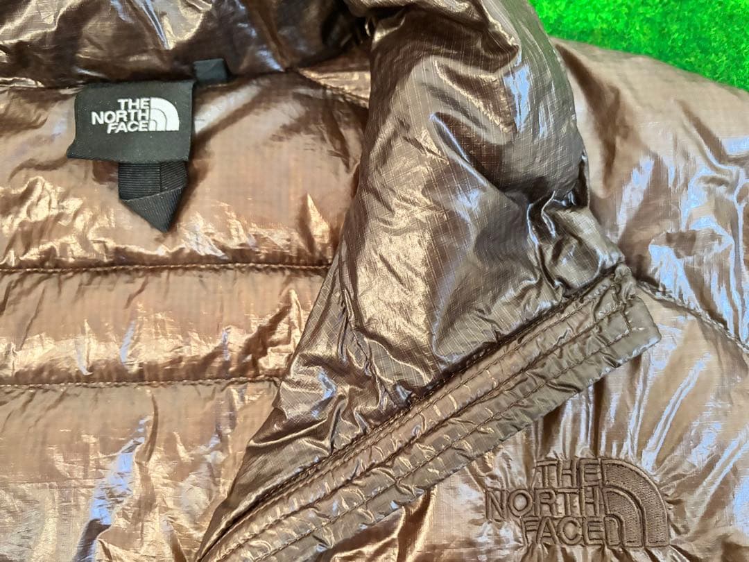THE NORTH FACE ライトヒートジャケット　ブラウン　サイズ