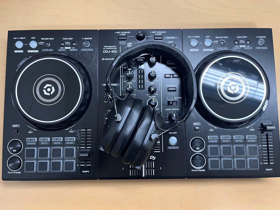 DJ機材 Pioneer DDJ400 & V-MODA M-100MA-MB