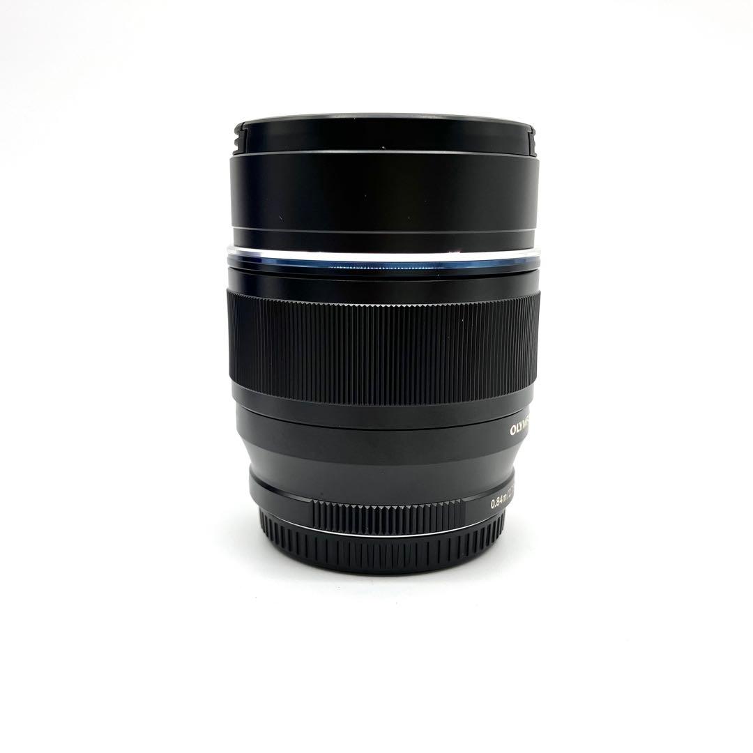 OLYMPUS マイクロフォーサーズ　75mm F1.8