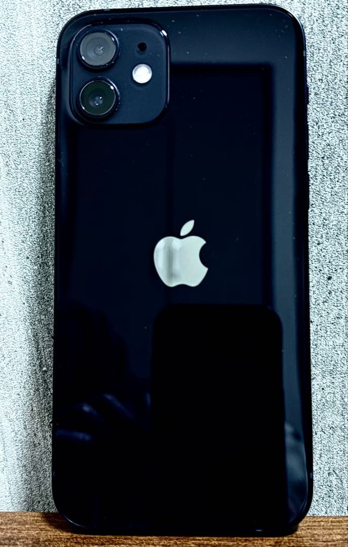 美品　iPhone12 64GB ブラック