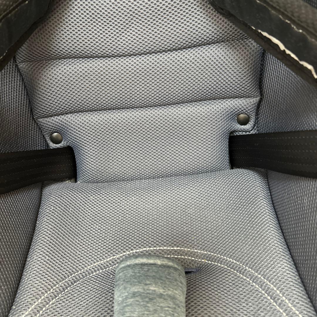 Aprica ISOFIX 車用チャイルドシート グレー