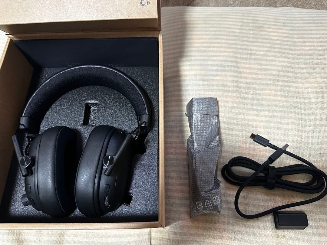 RAZER BLACKSHARK V3 ワイヤレスヘッドセット