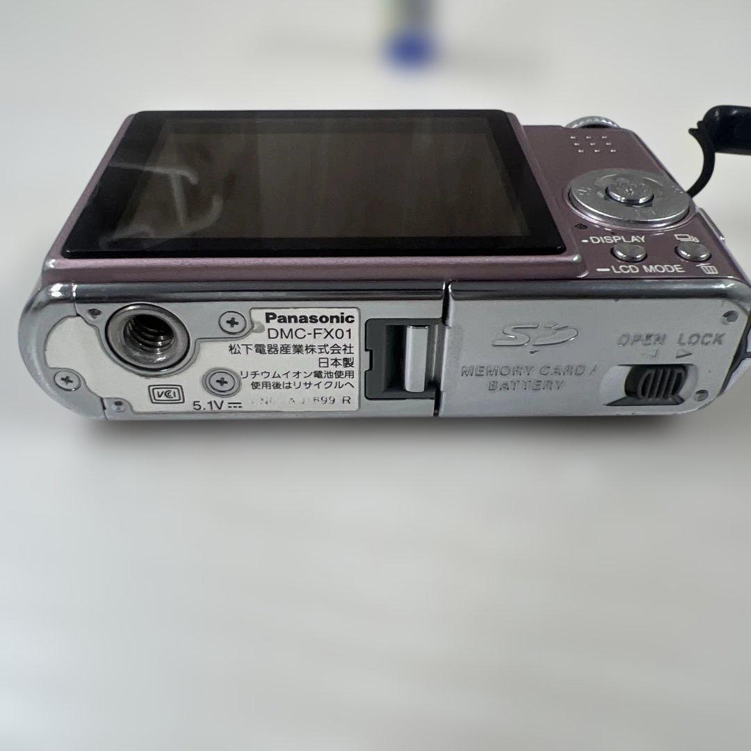 Panasonic LUMIX DMC-FX01 ピンク