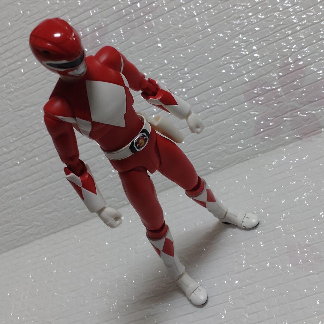 S.Hフィギュアーツ　 ティラノレンジャー