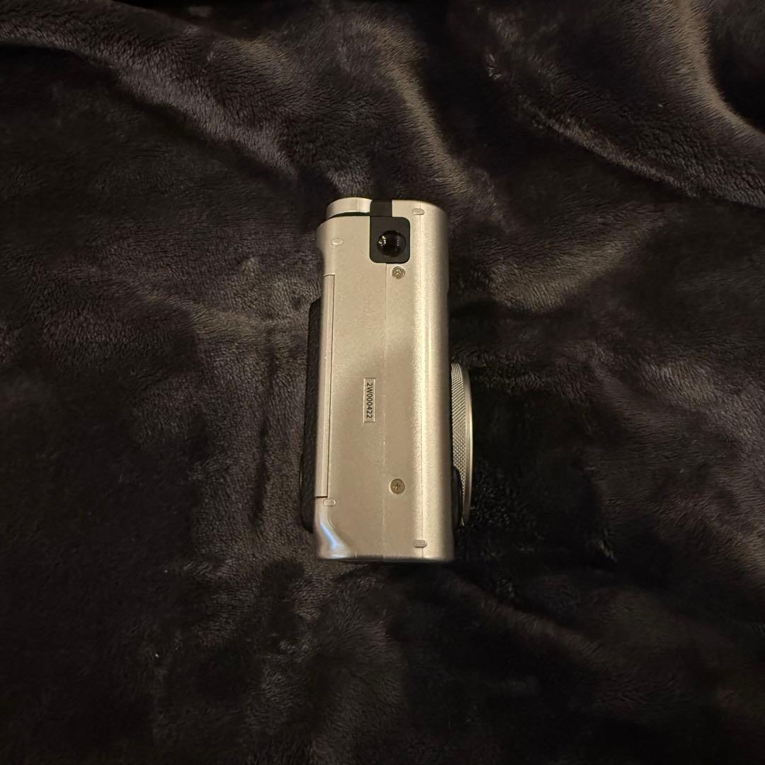 Fujifilm Instax Mini シルバー コンパクトカメラ