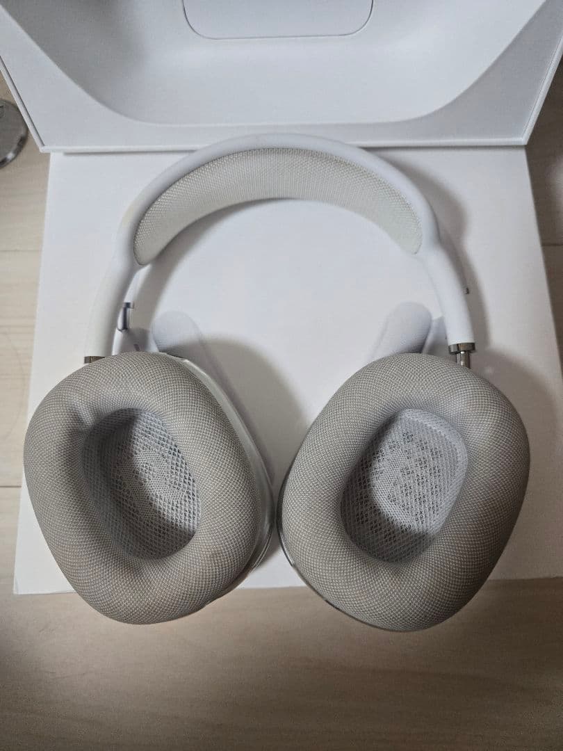 AirPodsMAX　シルバー