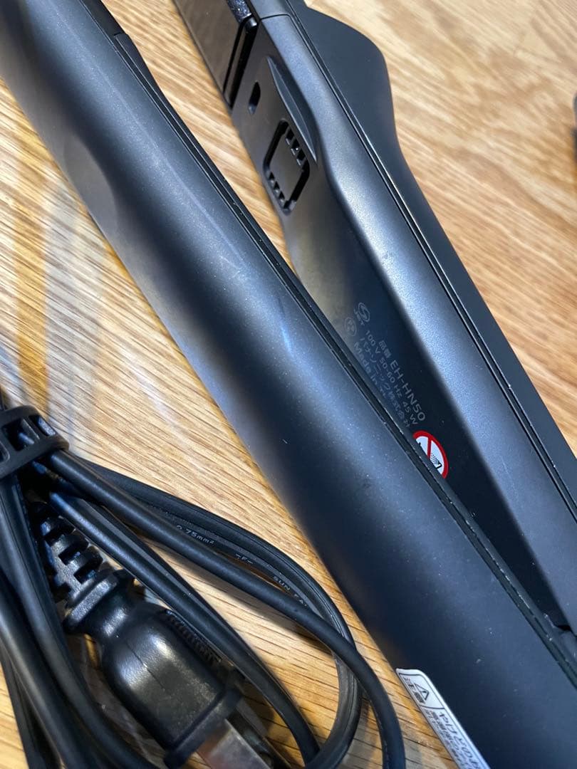 パナソニックストレートアイロンナノケアEH-HN50