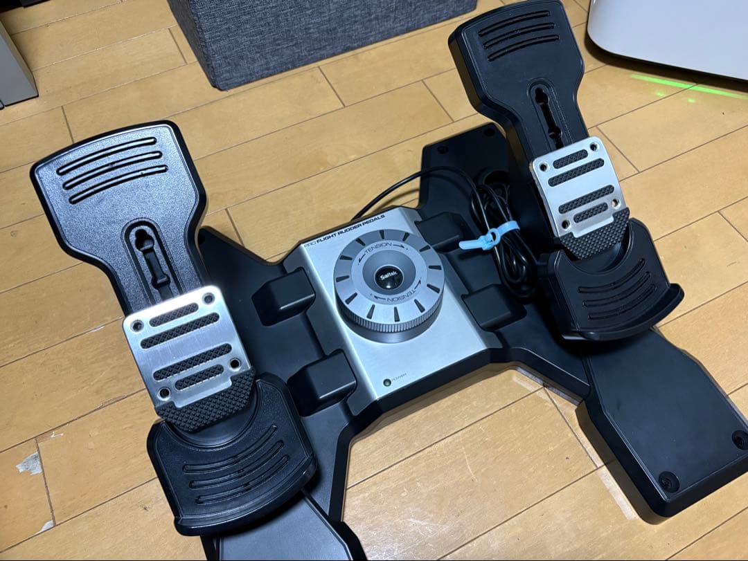 ぱんちくん　Saitek Pro Flight Rudder Pedal