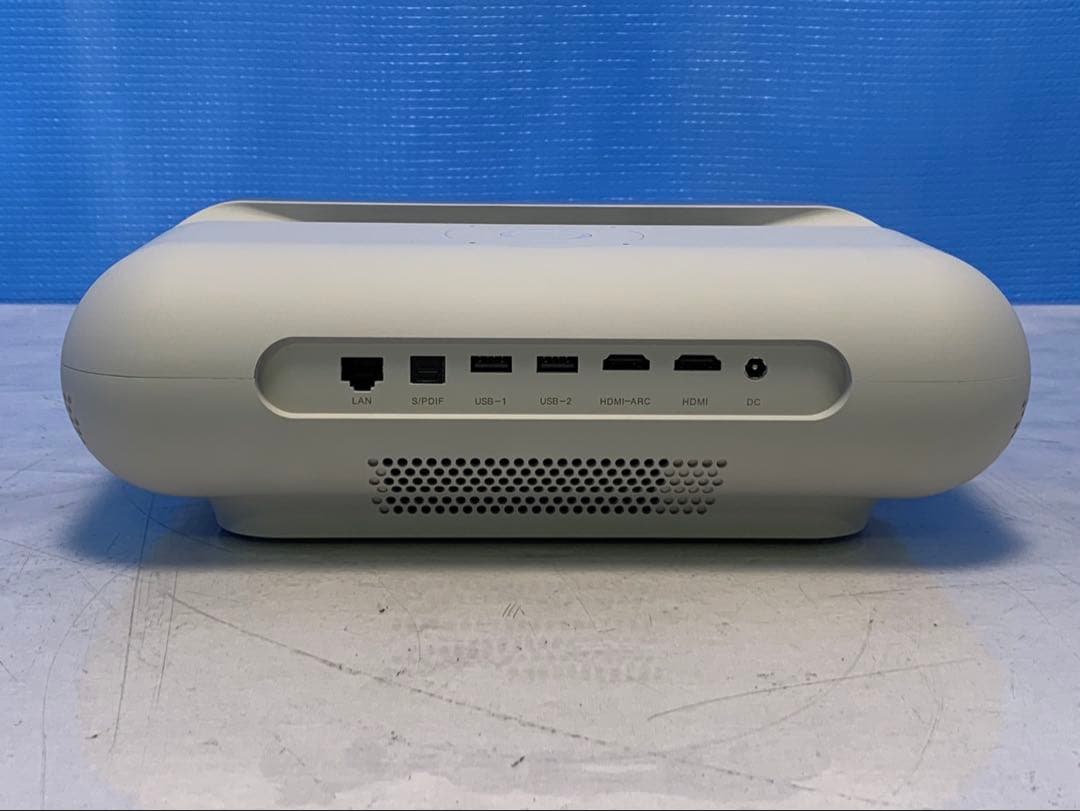 G12-08-2⭐️ 新品未使用　超短焦点プロジェクター O1 J78-4D0