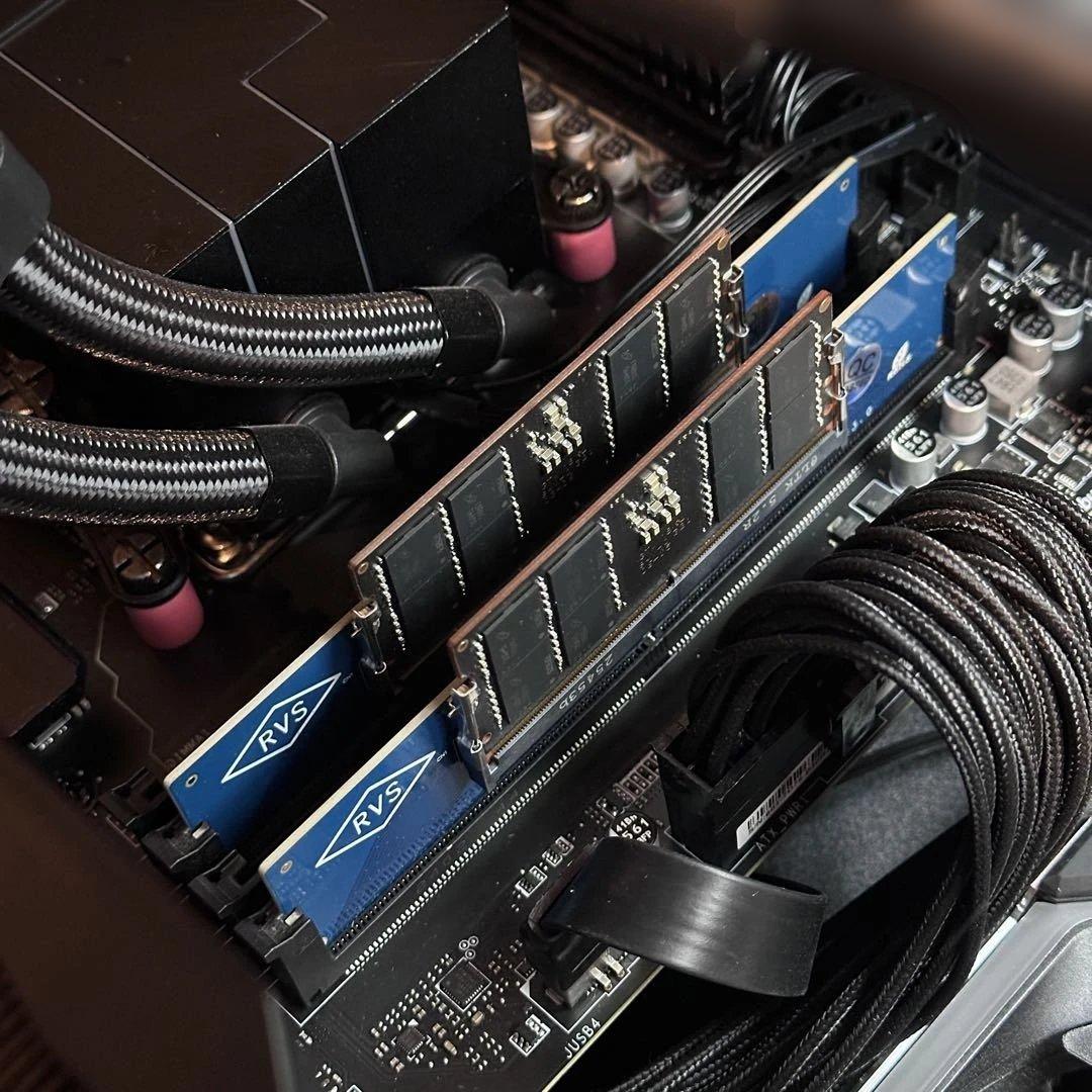 DDR5 64GB 4800 32GB×2枚LinkMore デスクトップ可能