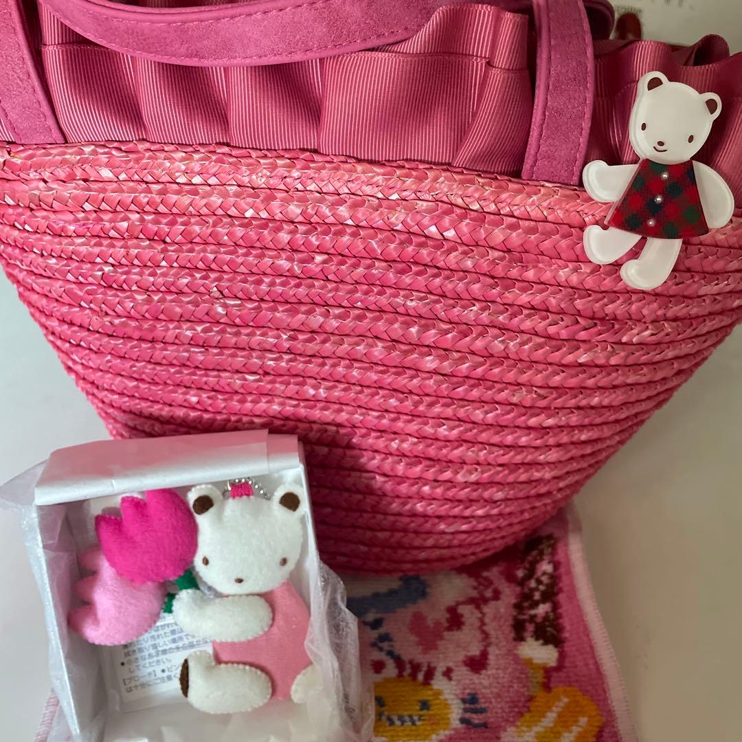 familiar かごバッグ クマチャーム　くまブローチ付き