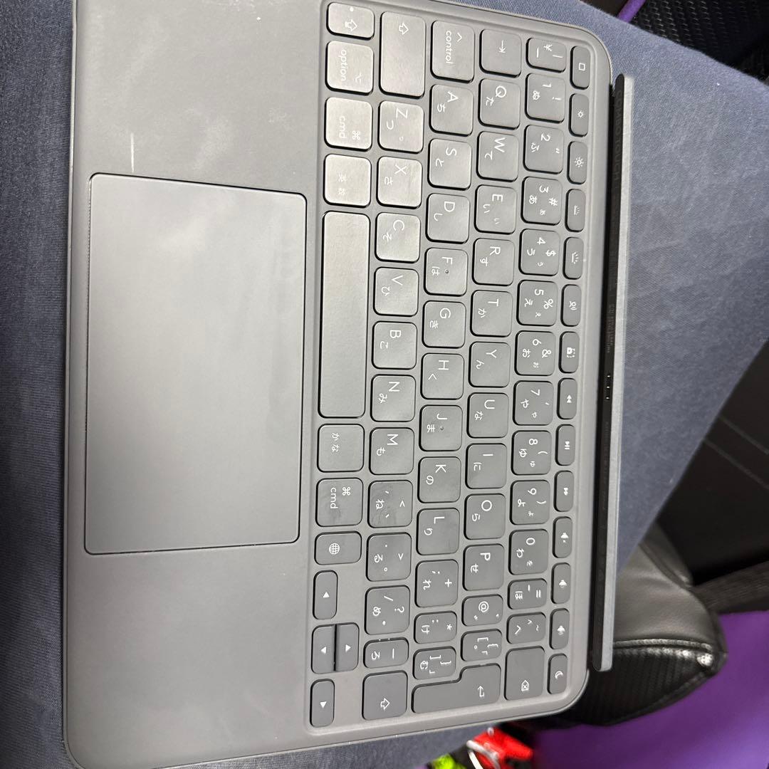 Logitech Combo Touch 　iPad Air m2 11インチ用