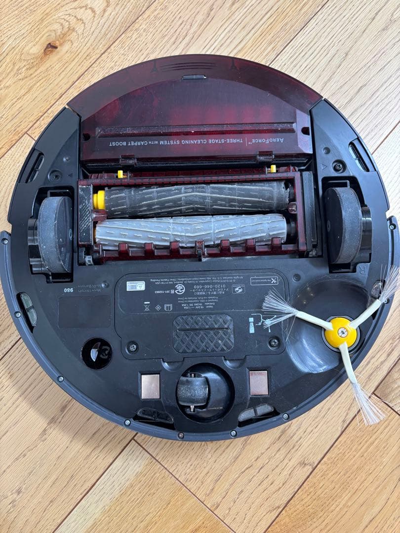 iRobot Roomba 980 本体と付属品