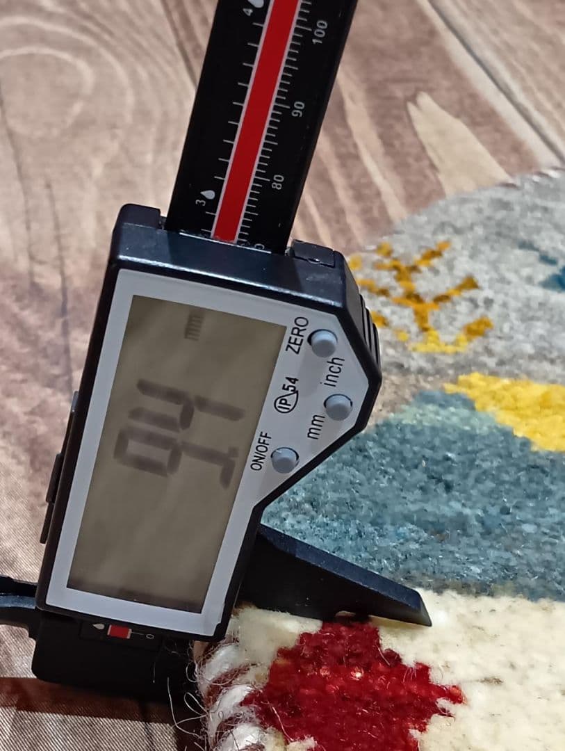 ペルシャ絨毯　ギャッベ　座布団　手織り　イラン　丸(71)