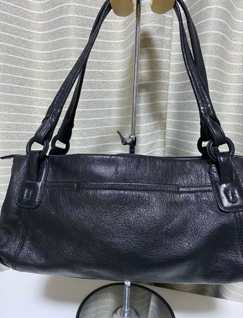 genten　黒いレザーハンドバッグ