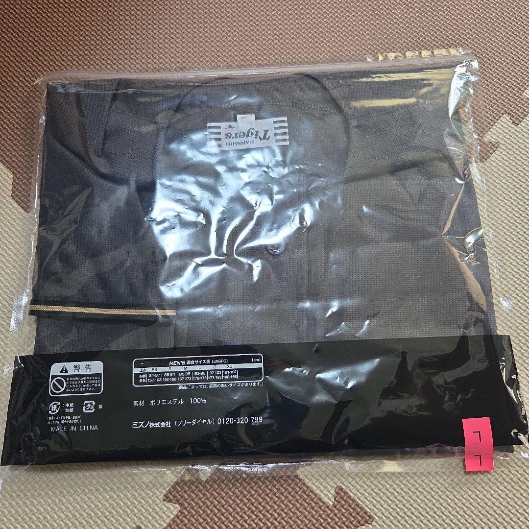 阪神タイガース レプリカユニフォーム　ブラックユニ　ジョーシンワッペン