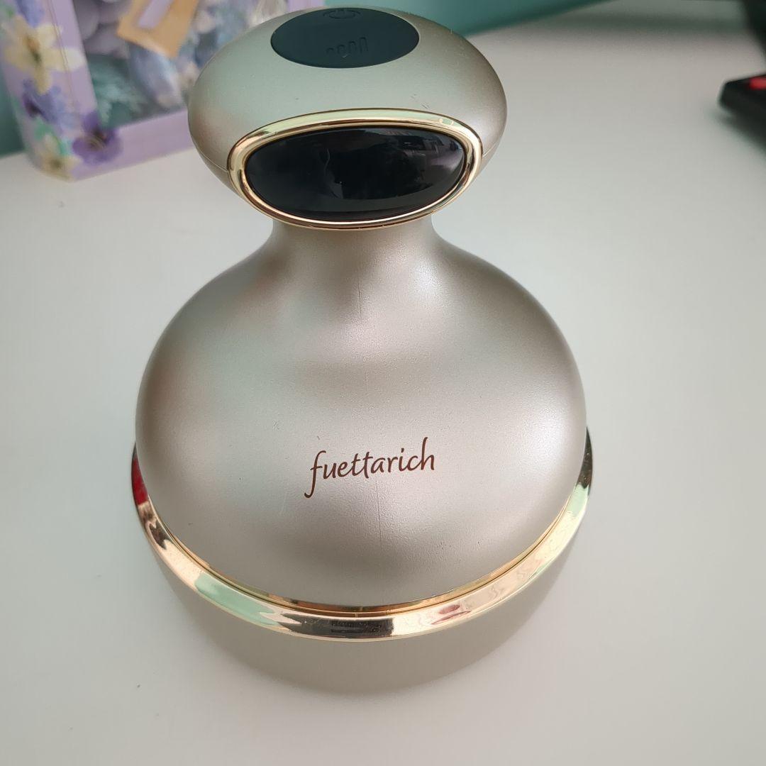 fuettarich 美顔器 ゴールド　ヘッドマッサージャー