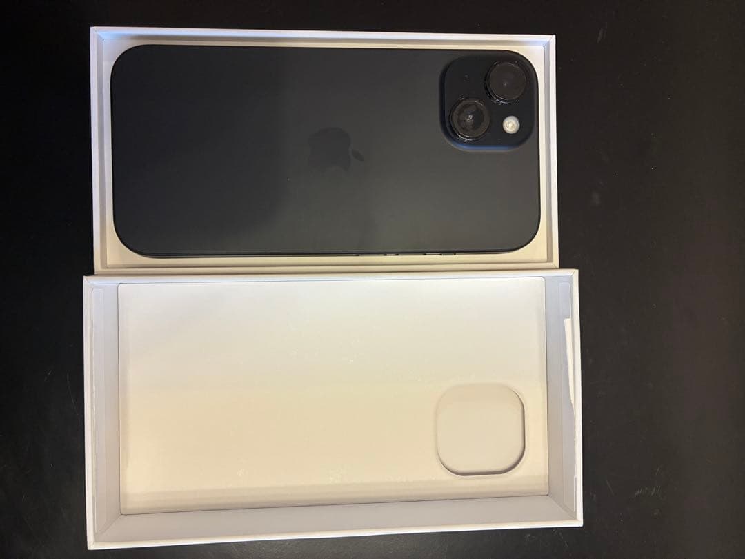 (美品)iPhone15 128GB ブラック