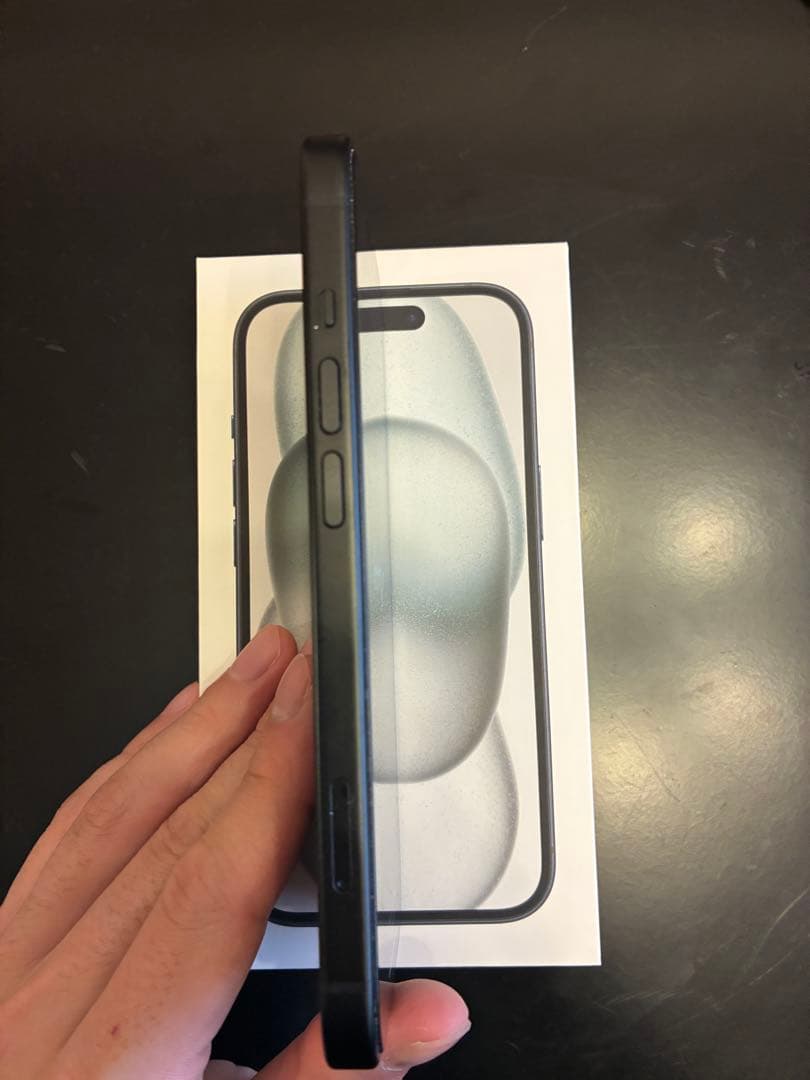 (美品)iPhone15 128GB ブラック