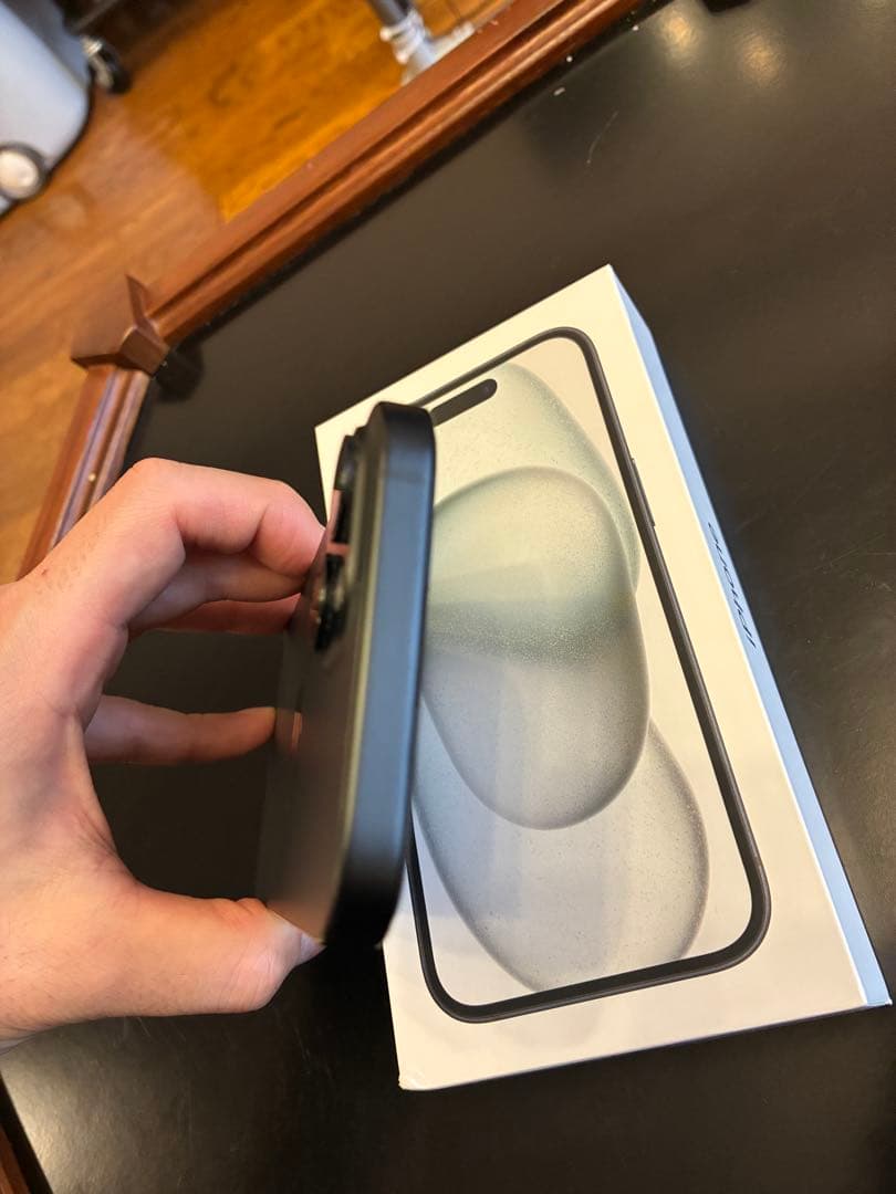 (美品)iPhone15 128GB ブラック