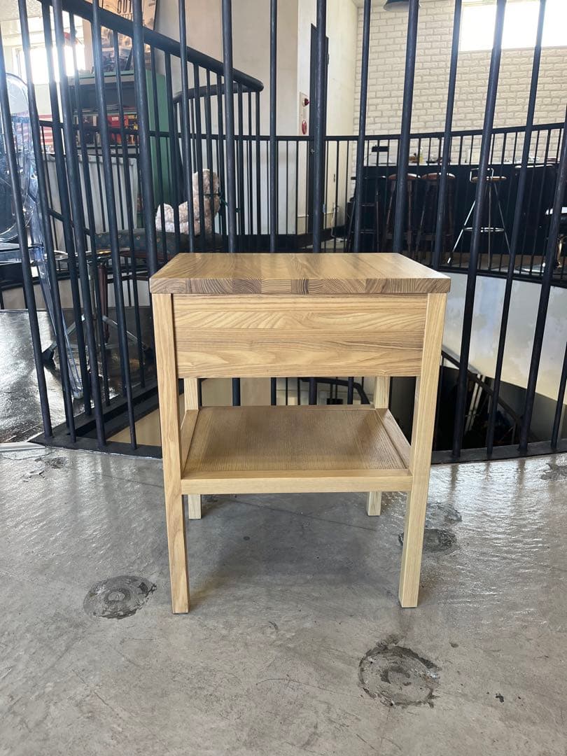 関家具　サイドテーブル