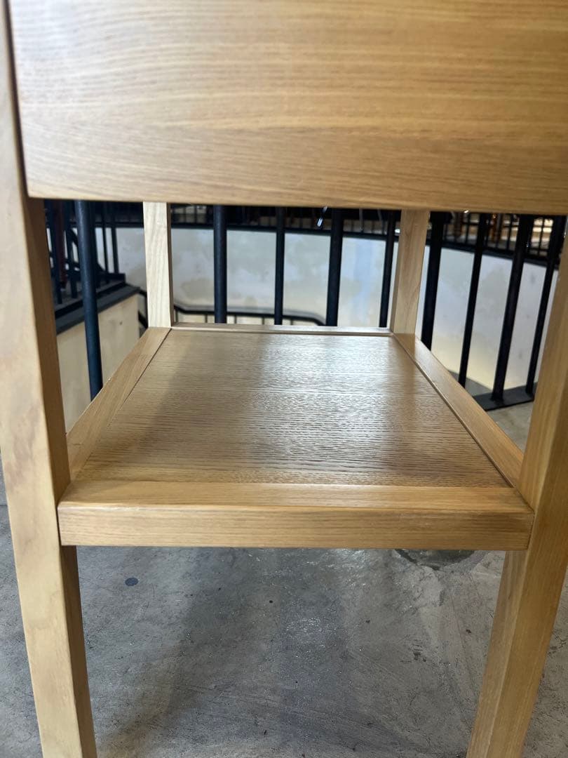 関家具　サイドテーブル