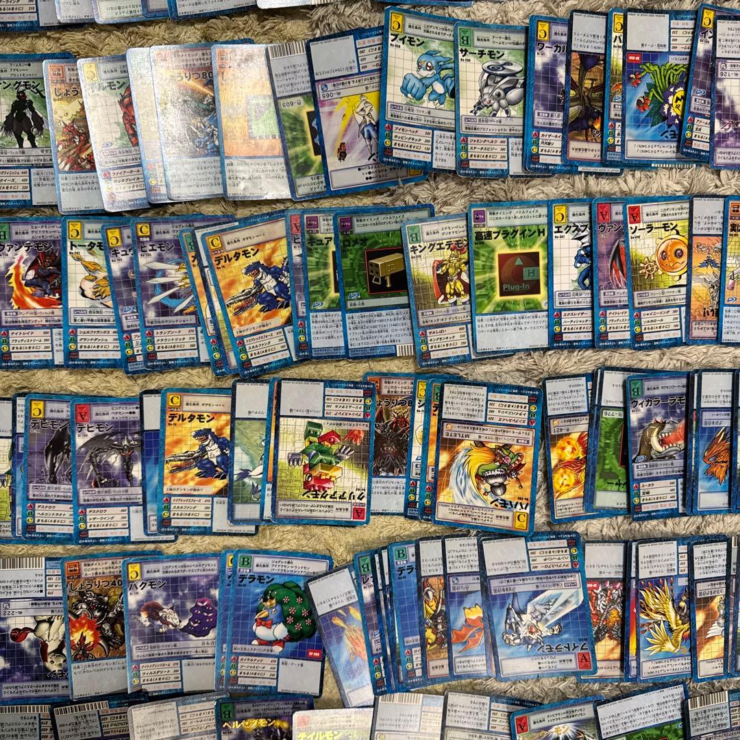 デジモンカード　旧裏　約350枚以上まとめ売り【5481