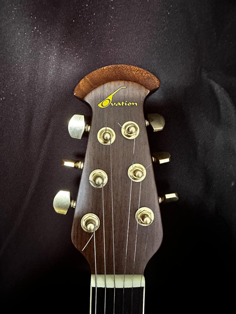 Ovation CS247 ブラック エレアコ ハードケース付