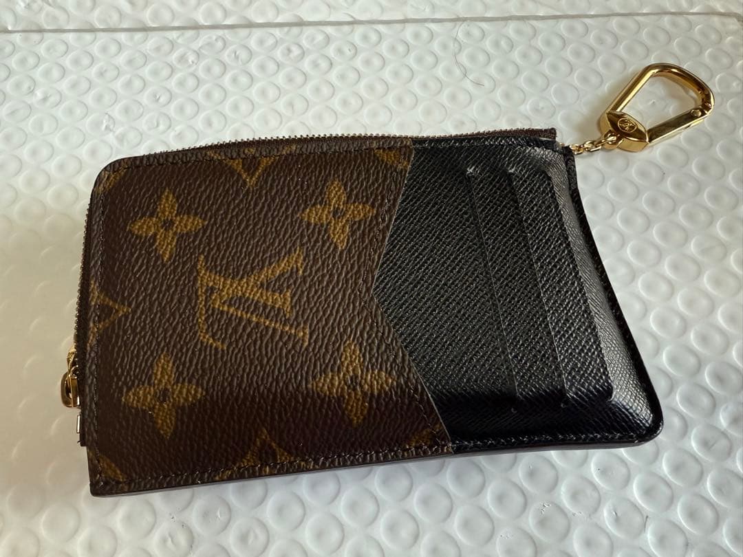 ルイヴィトン　カードケース