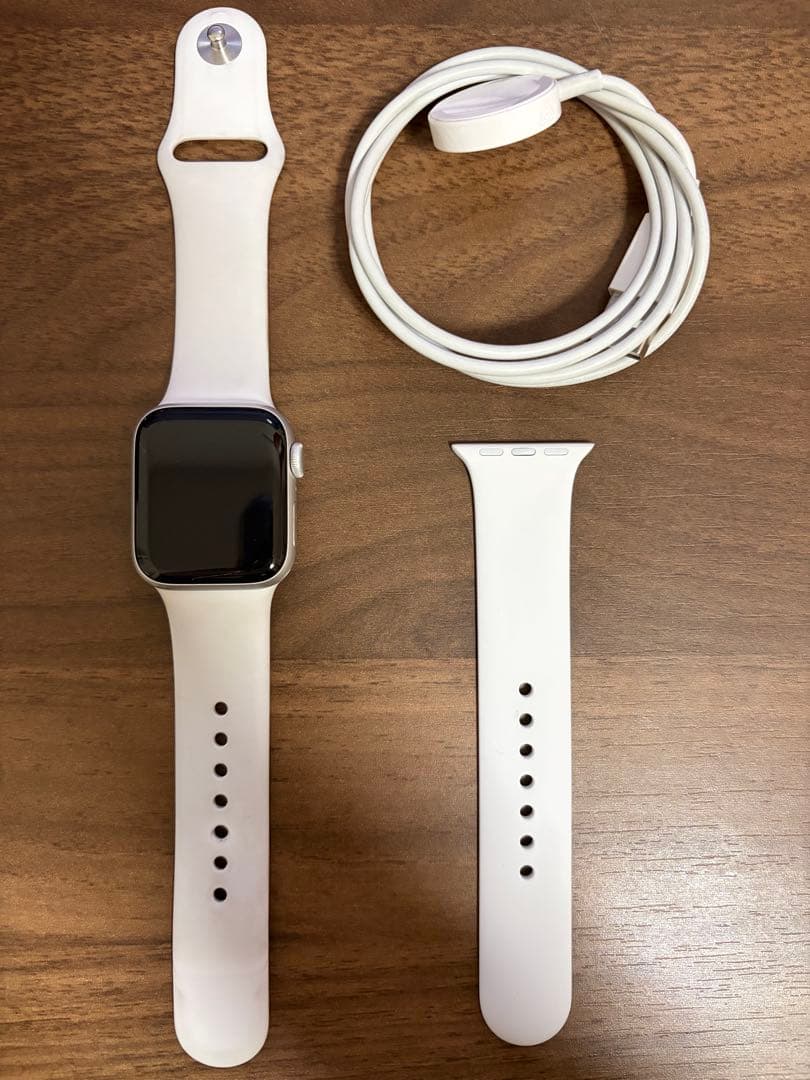 Apple Watch SE GPSモデル 40mm MYDM2J/A ホワイト