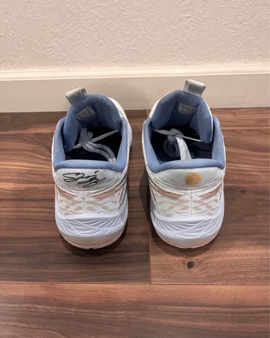 ASICS snore are low 2 RT 河村勇輝 アンプレアルスロー2