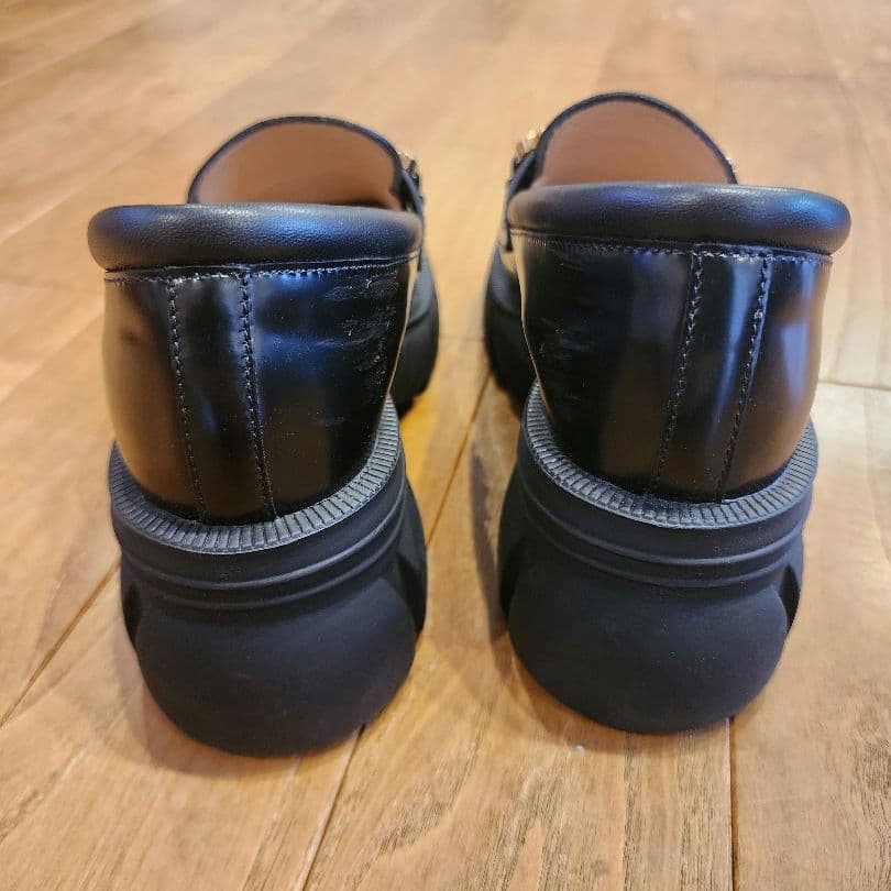 グッチ インターロッキングG レザー ローファー　36 ブラック　厚底