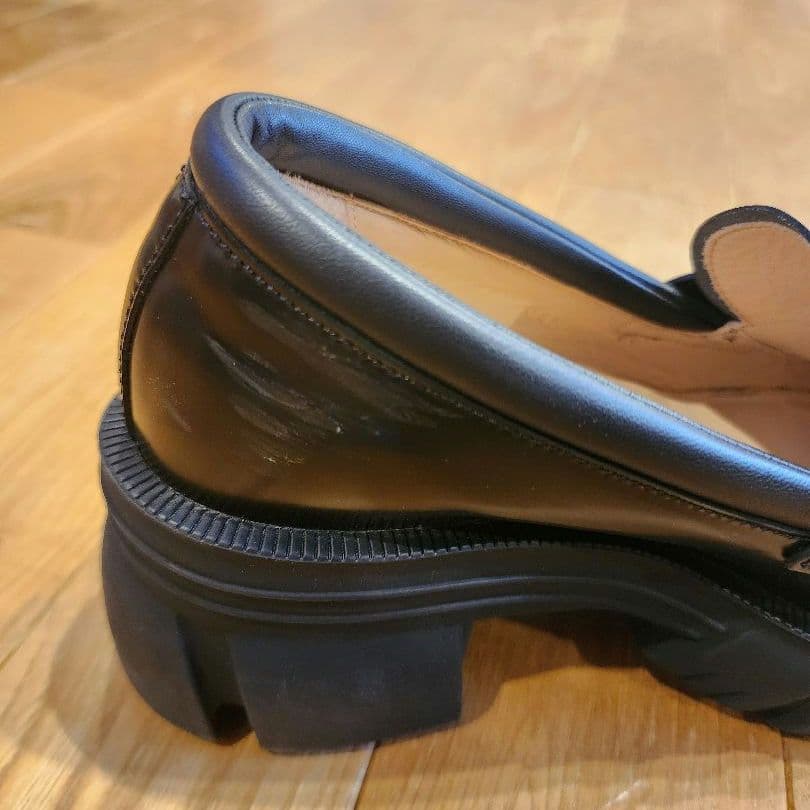 グッチ インターロッキングG レザー ローファー　36 ブラック　厚底